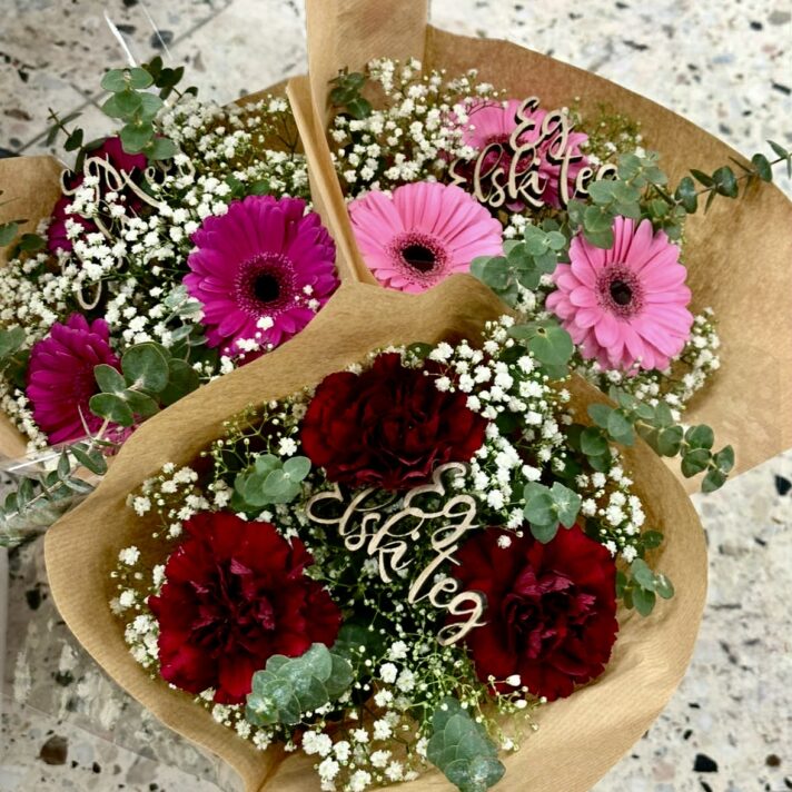 Elski teg blómutyssi